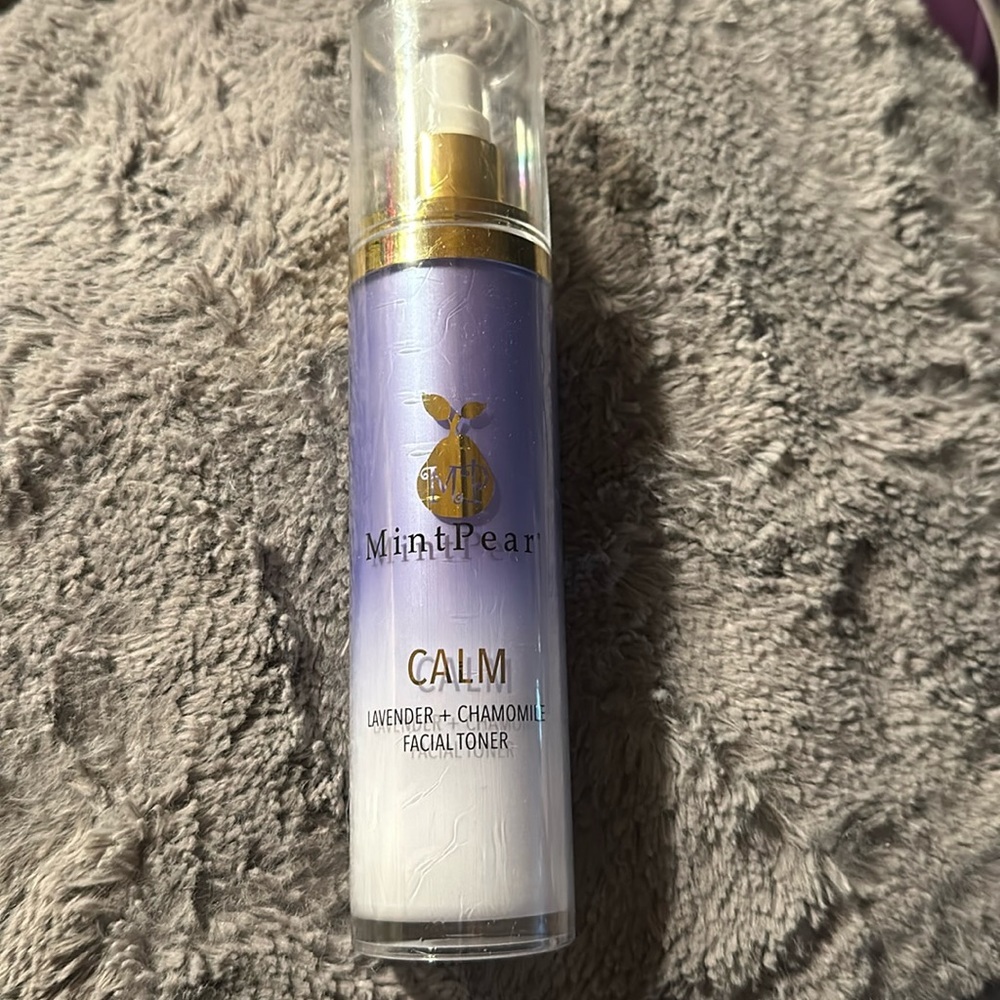 Mint Pear “Calm” lavender and chamomile facial toner 3.4 oz